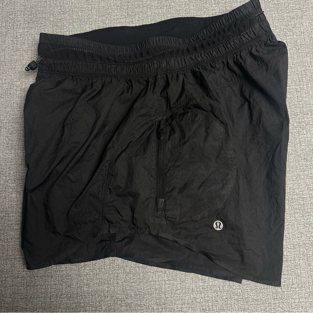 Lululemon Step Out High Rise Short 3" - Picture 3 of 8